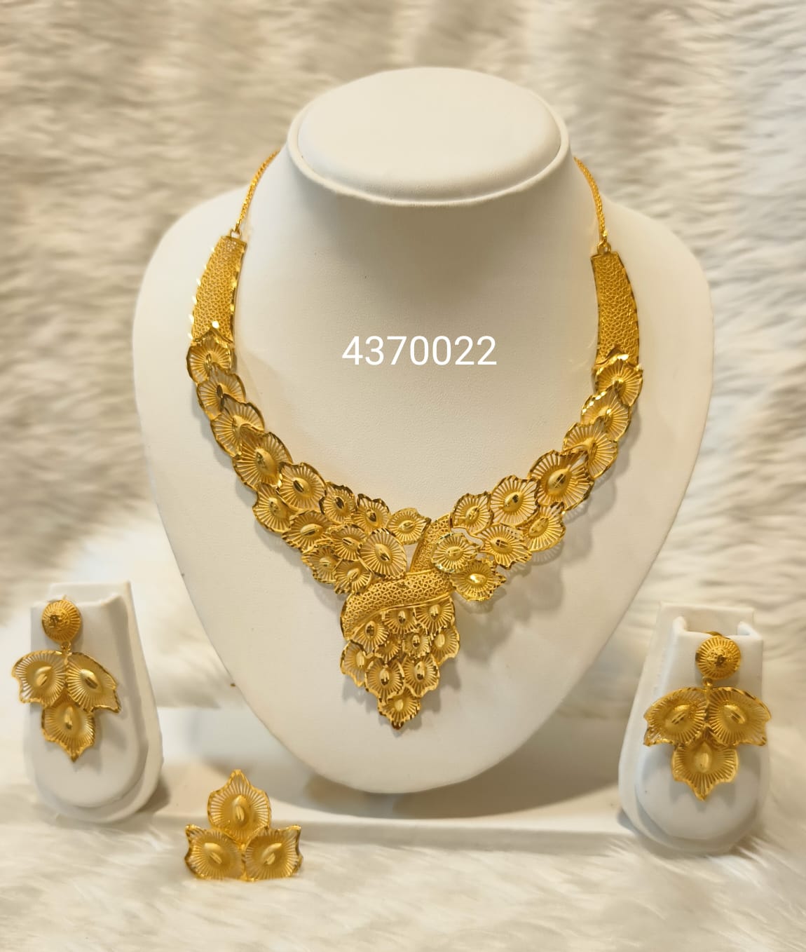Necklace 0562