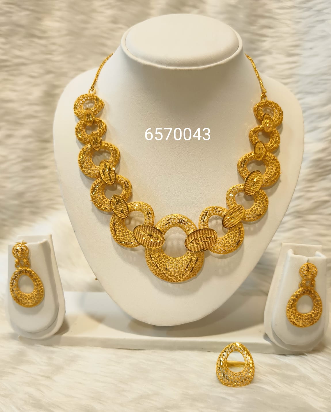 Necklace 0566