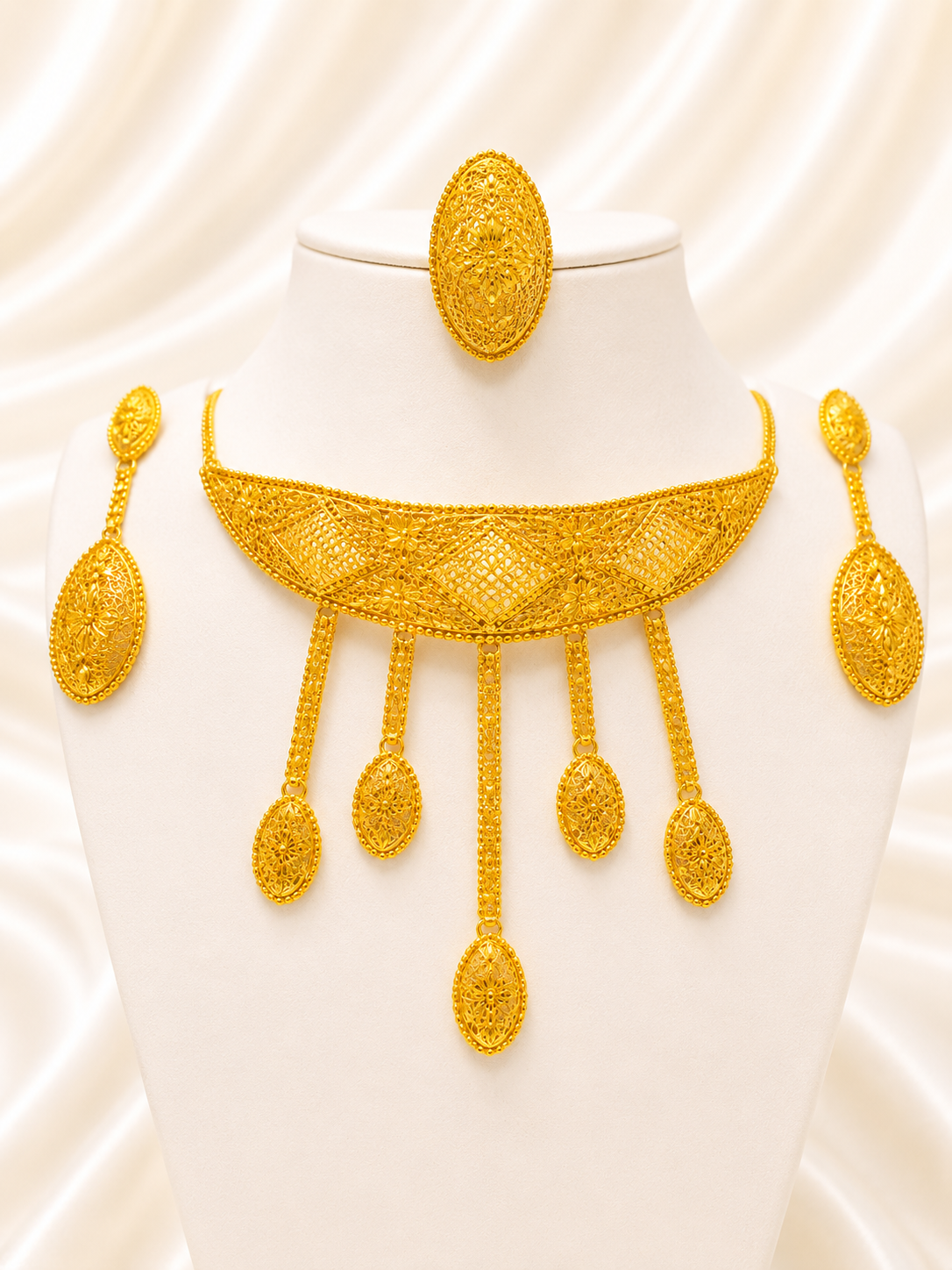 Collier 0611
