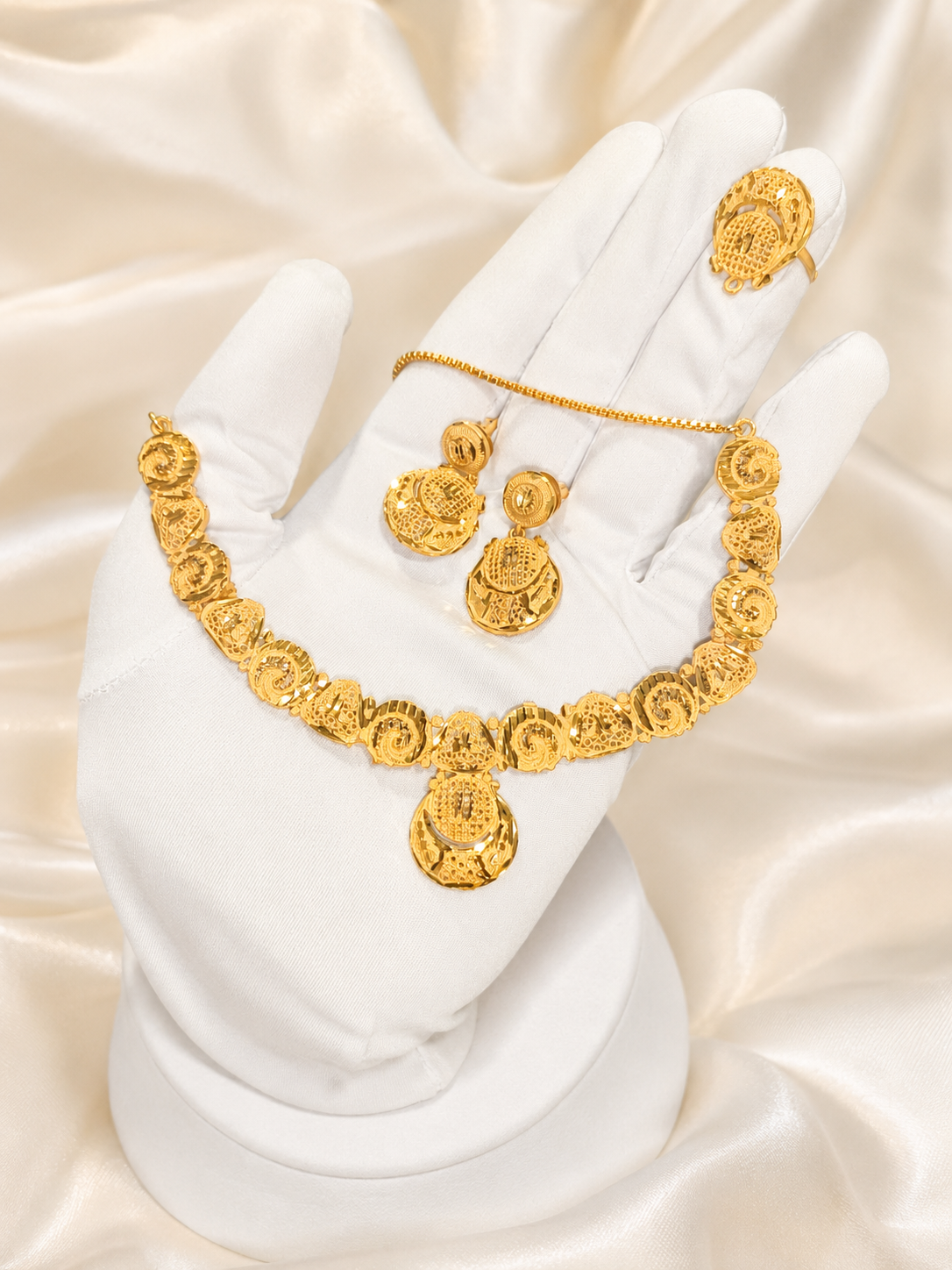 Necklace 0670