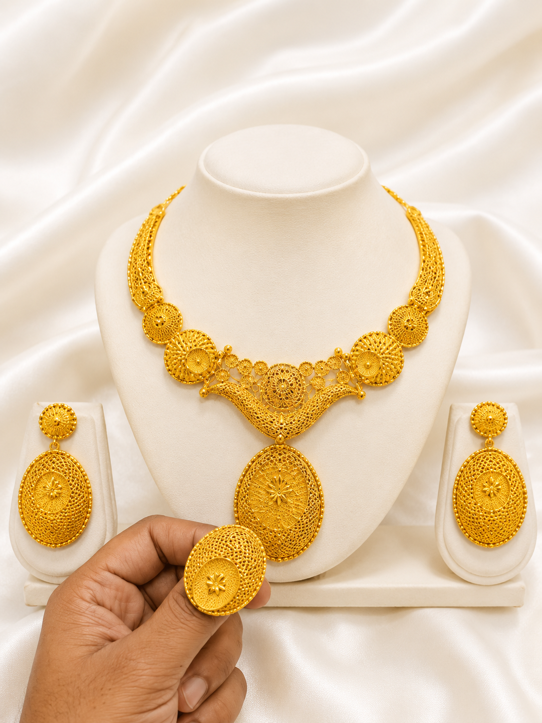 Necklace 0687