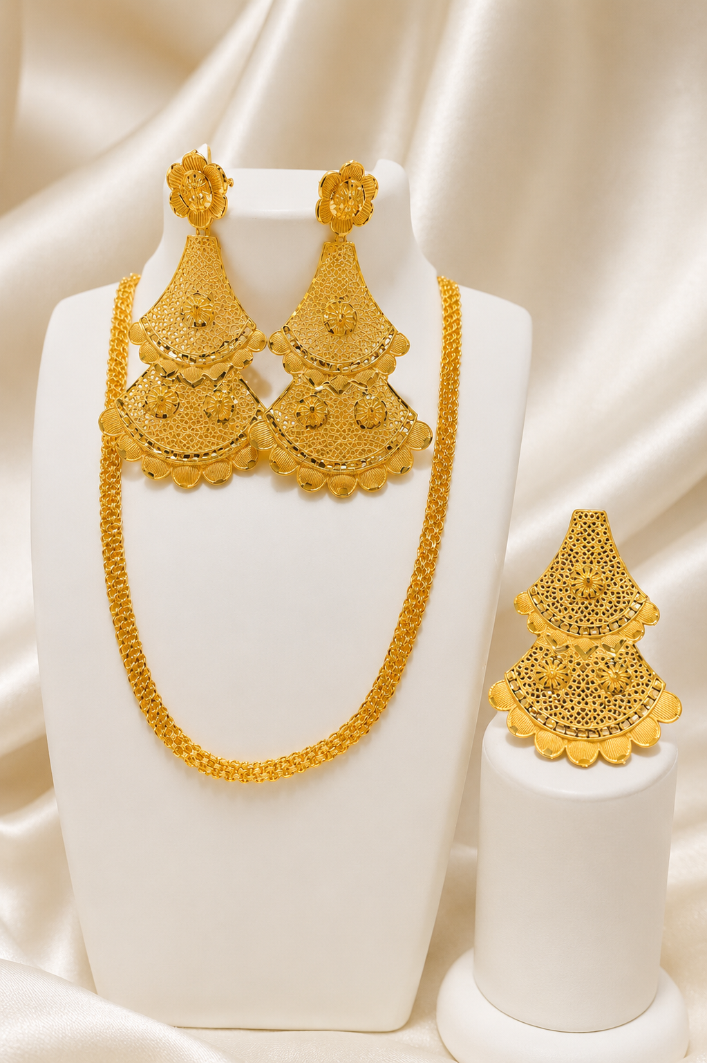 Necklace 0225