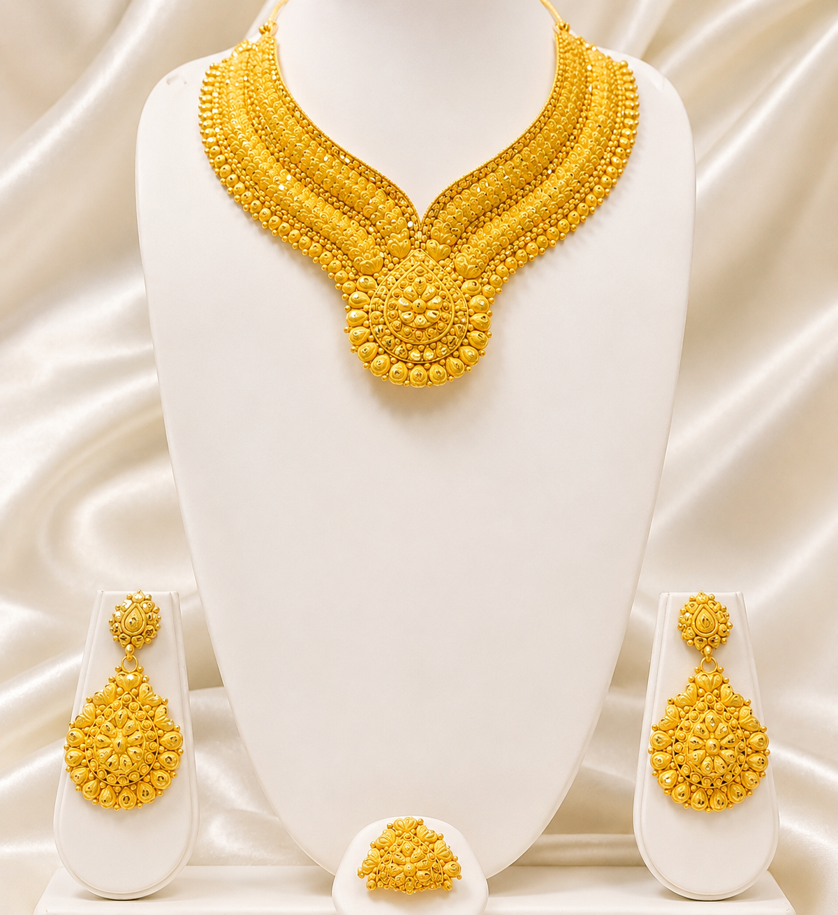 Necklace 0237