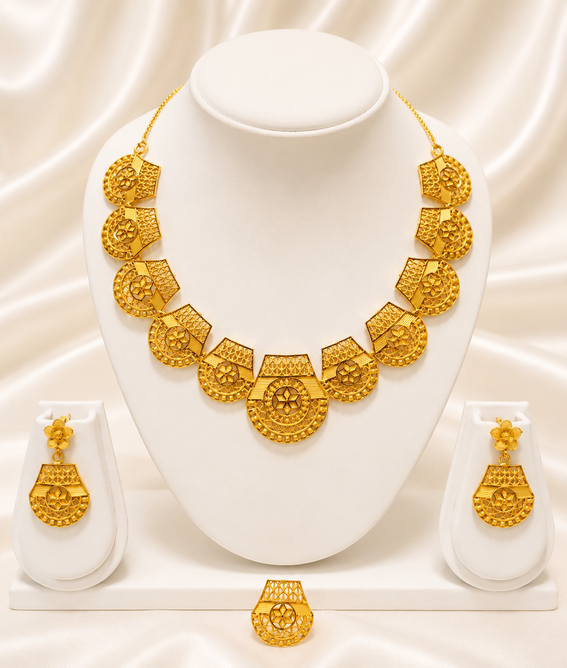 Necklace 0240