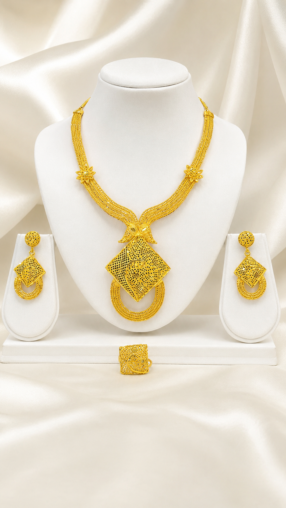 Necklace 0539