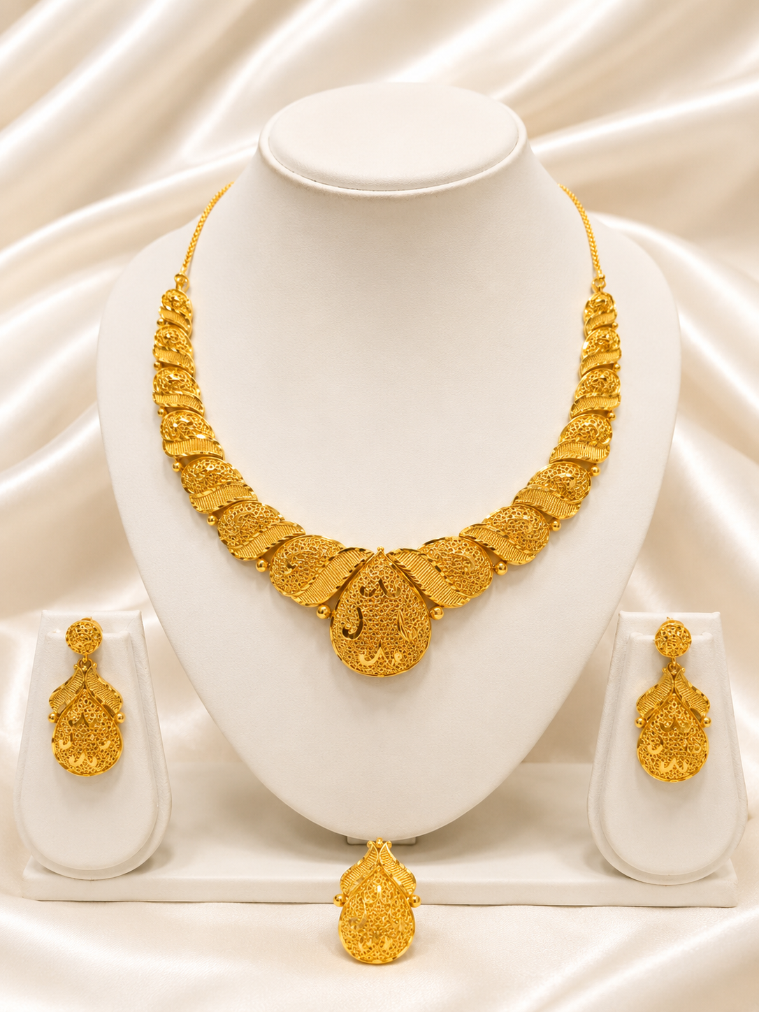 Necklace 0173