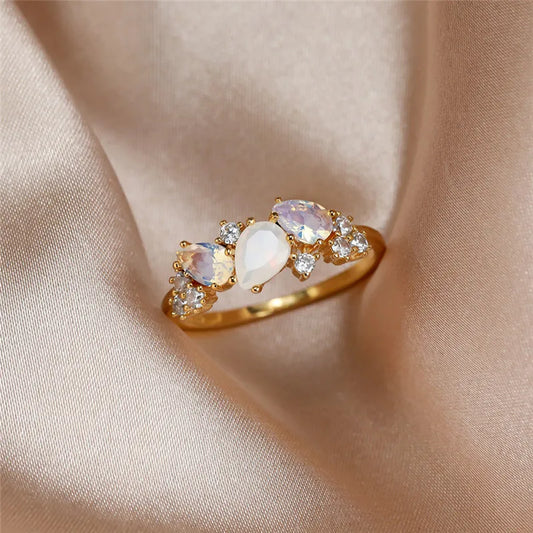 Vintage White Crystal Moonstone Ring – Gold Color Wedding & Engagement Jewelry for Women