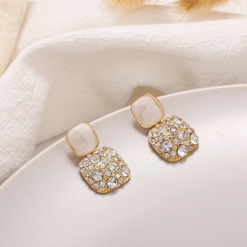 Vintage Purple Crystal Geometric Drop Earrings for Women – Shiny Irregular Statement Dangle Earrings | ELARIAH