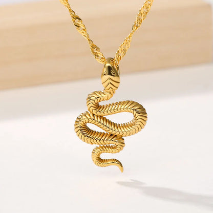 Gothic Snake Pendant Necklace – Stainless Steel Gold Choker for Women