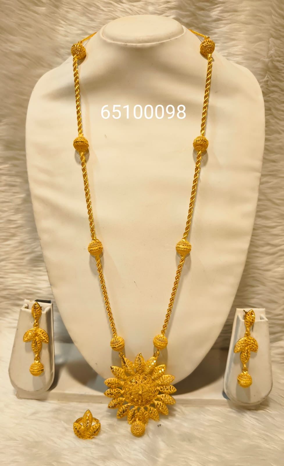 Necklace 0310
