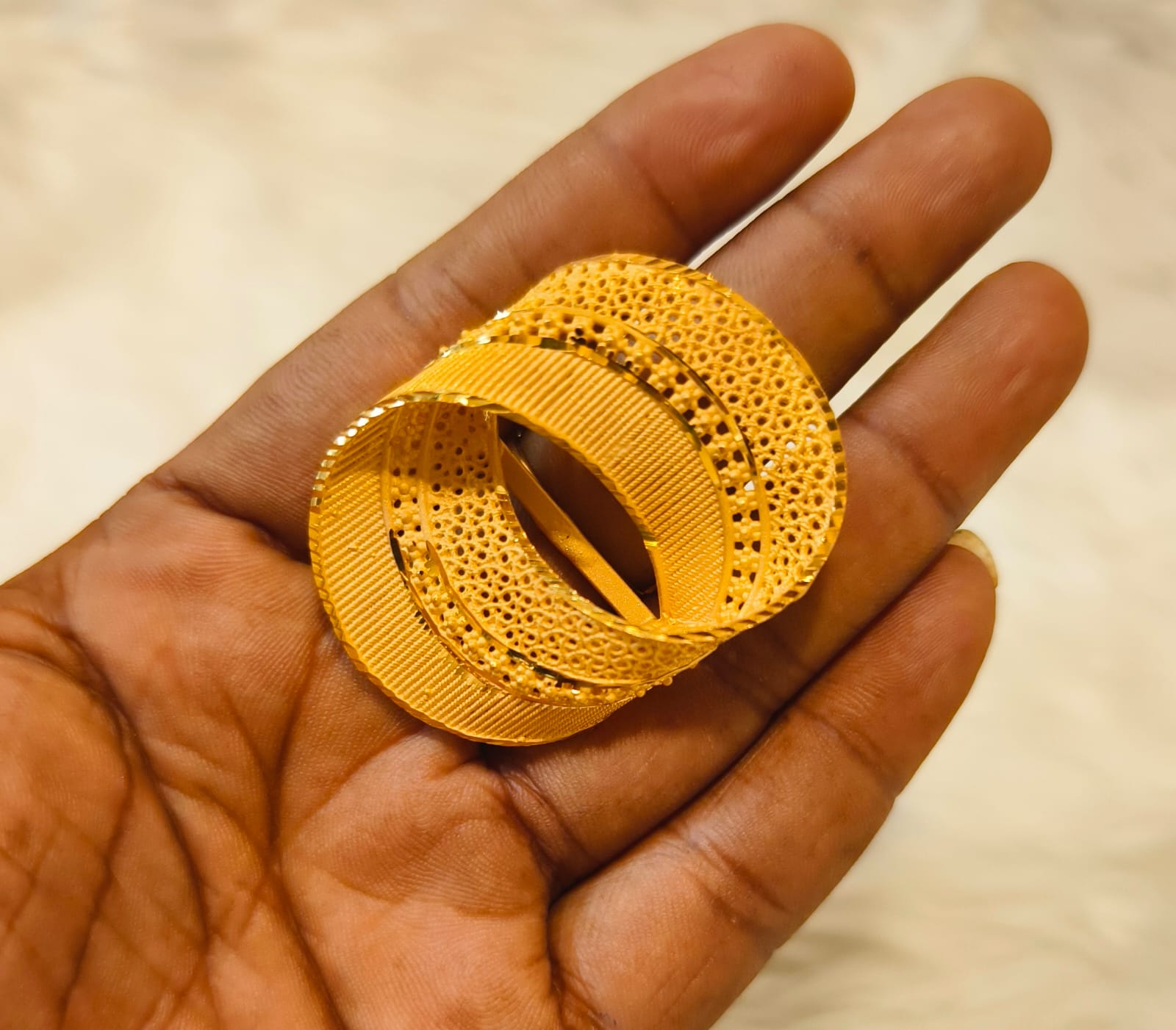 Ring 0076