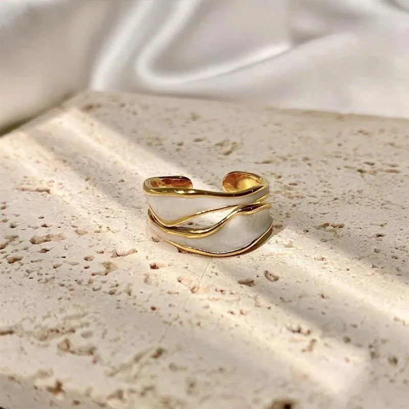 Vintage White Enamel Geometric Adjustable Ring – Irregular Open Shape Cocktail Ring for Women