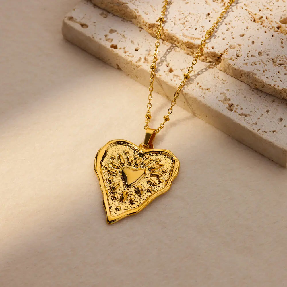 Sunflower Pendant Geometric Necklace – Stainless Steel Clavicle Chain for Women