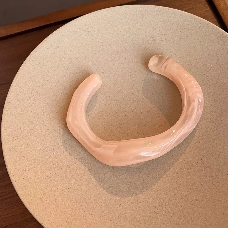 Trendy Multicolor Irregular Acrylic Cuff Bracelet – Geometric Open Bangle for Women