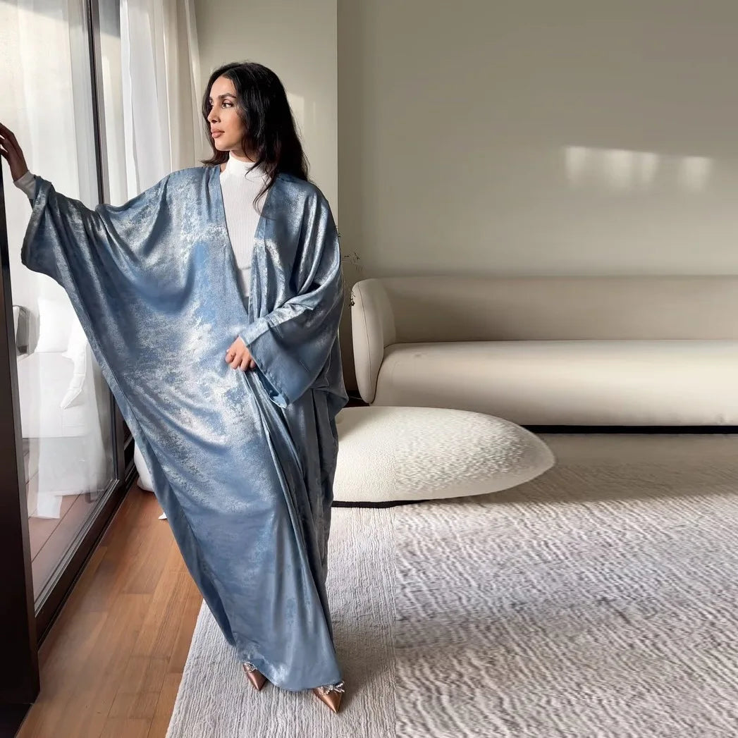 Luxury Satin Batwing Abaya Kimono – Shiny Open Front Maxi Kaftan for Ramadan, Eid & Evening Wear