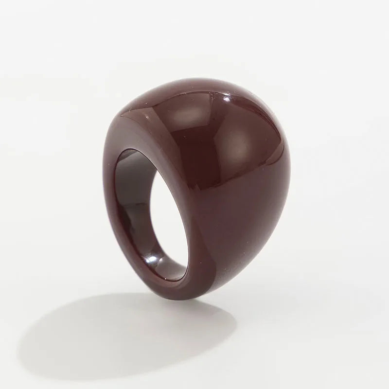 Vintage Irregular Acrylic Resin Ring for Women – Boho Geometric Statement Ring, Smooth Aesthetic Fashion Jewelry