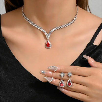 Luxurious Crystal Water Drop Necklace & Earrings Set – Elegant Bridal & Party Jewelry