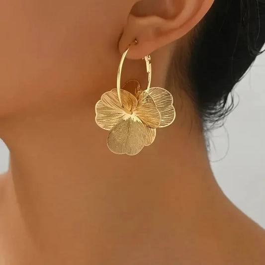 Golden Double-Layer Hollow Flower Hoop Earrings – Vintage Ethnic Drop Design for Women