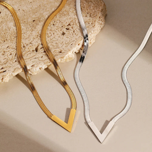 Collier pendentif géométrique en acier inoxydable – Bijou minimaliste unisexe pour hommes et femmes
