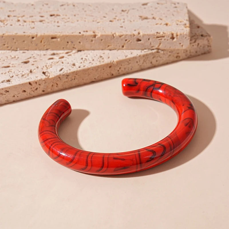 Trendy Multicolor Irregular Acrylic Cuff Bracelet – Geometric Open Bangle for Women