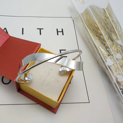 Gold Plated Mobius Stainless Steel Bracelet – Adjustable Women’s Luxury Bangle