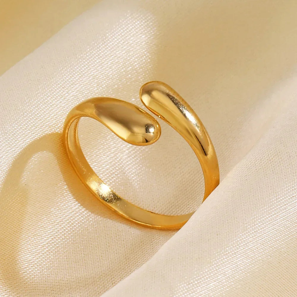 Elariah 14K Gold Plated Stainless Steel Geometric Cocktail Ring – Bold Statement Party Ring for Women