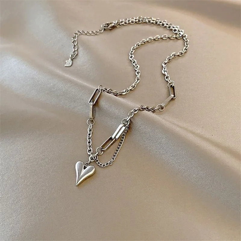 Creative Sweet Heart Pendant Necklace – Adjustable Clavicle Chain Jewelry for Women & Girls