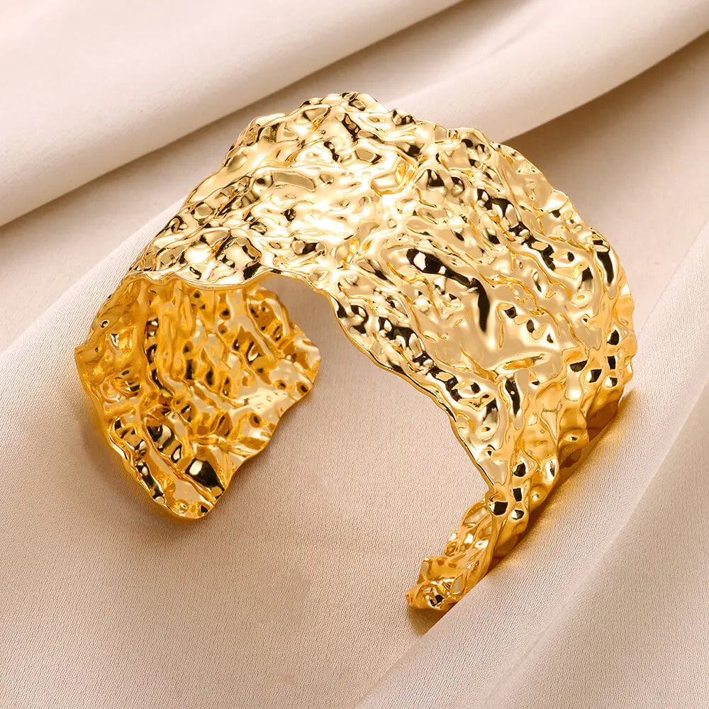 Vintage Irregular Gold Cuff Bracelet – Stainless Steel Open Bangle for Women & Men