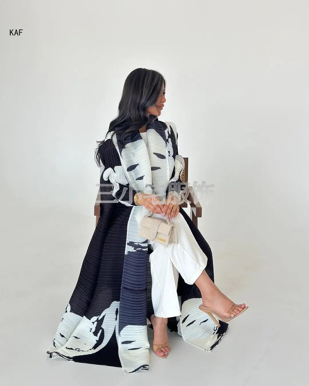 Elariah Retro Printed Pleated Abaya Coat – Belted Chiffon Maxi Modest Windbreaker Jacket for Women (One Size)