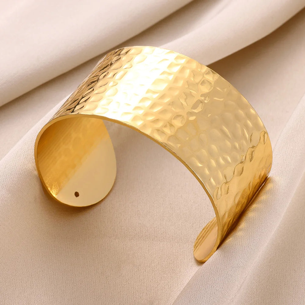 Vintage Irregular Gold Cuff Bracelet – Stainless Steel Open Bangle for Women & Men