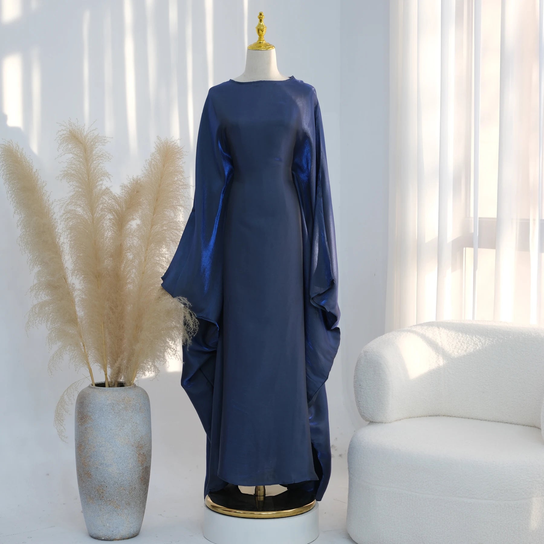 Elariah Shimmering Eid Kaftan Abaya – Extra Loose Fit Butterfly Sleeve Maxi Dress for Ramadan, Evening & Party Wear