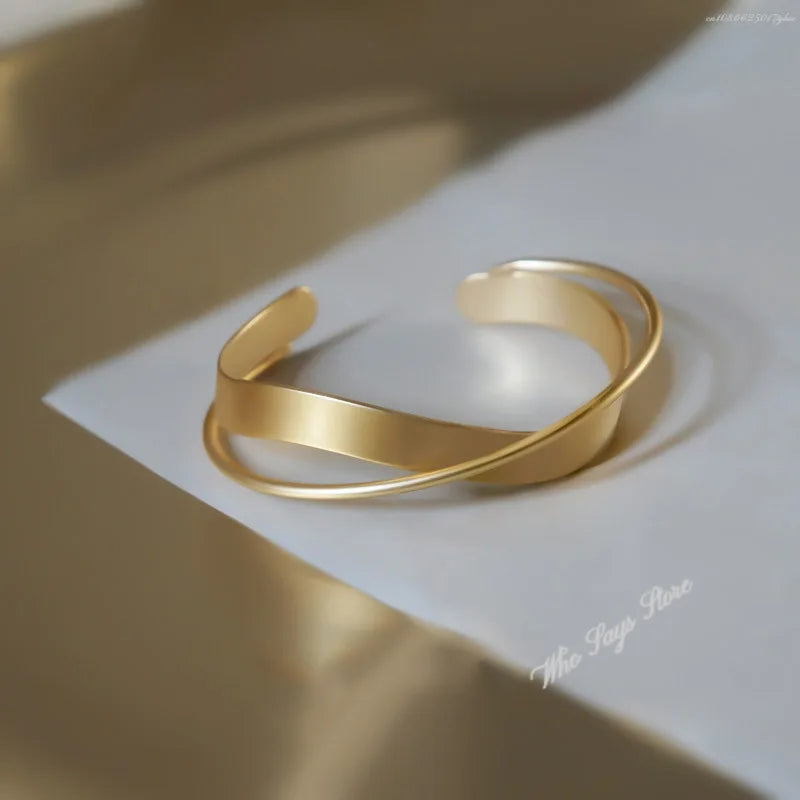 Gold Plated Mobius Stainless Steel Bracelet – Adjustable Women’s Luxury Bangle