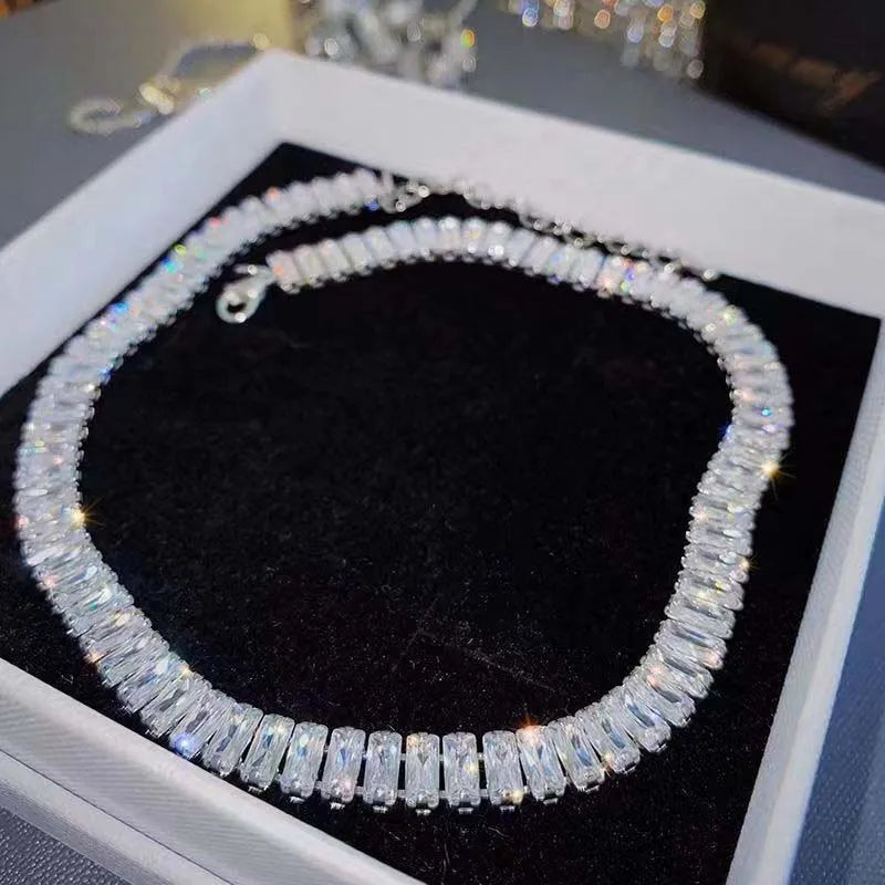 Luxury Shiny Zircon Square Choker Necklace for Women – Exquisite Crystal Jewelry Gift for Weddings, Parties & Daily Wear