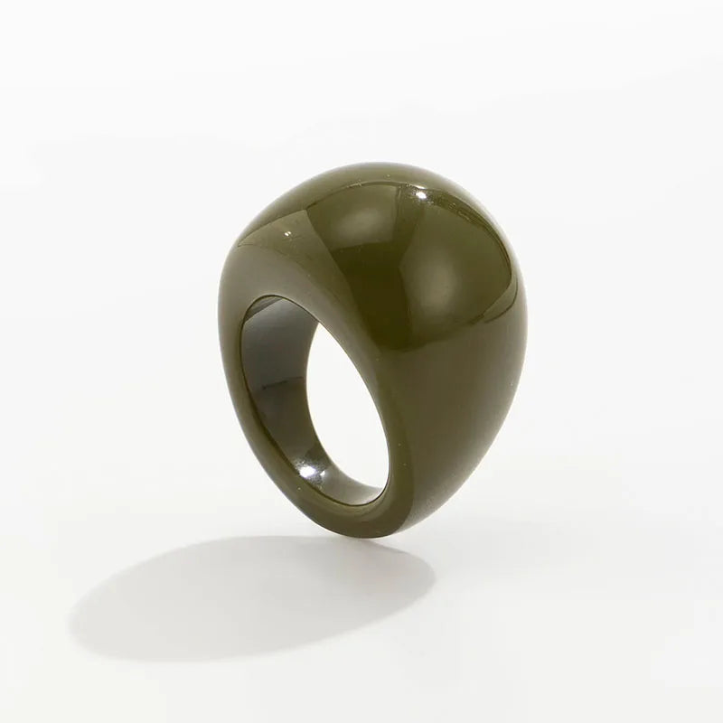 Vintage Irregular Acrylic Resin Ring for Women – Boho Geometric Statement Ring, Smooth Aesthetic Fashion Jewelry