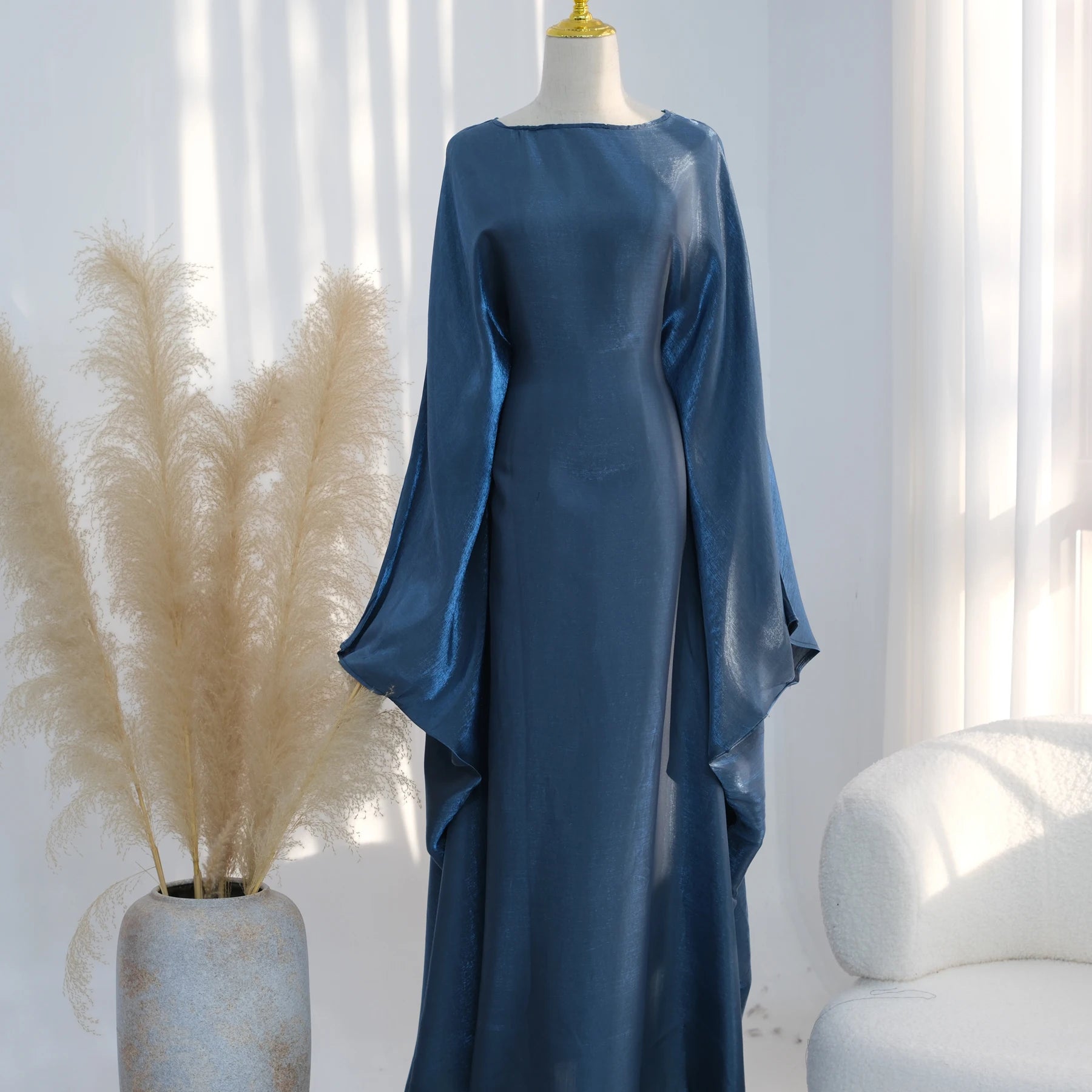 Elariah Shimmering Eid Kaftan Abaya – Extra Loose Fit Butterfly Sleeve Maxi Dress for Ramadan, Evening & Party Wear