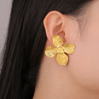 Boucles d'oreilles à tige Unift vintage en forme de fleur pour femme – Bijou bohème tendance en acier inoxydable plaqué or 14 carats
