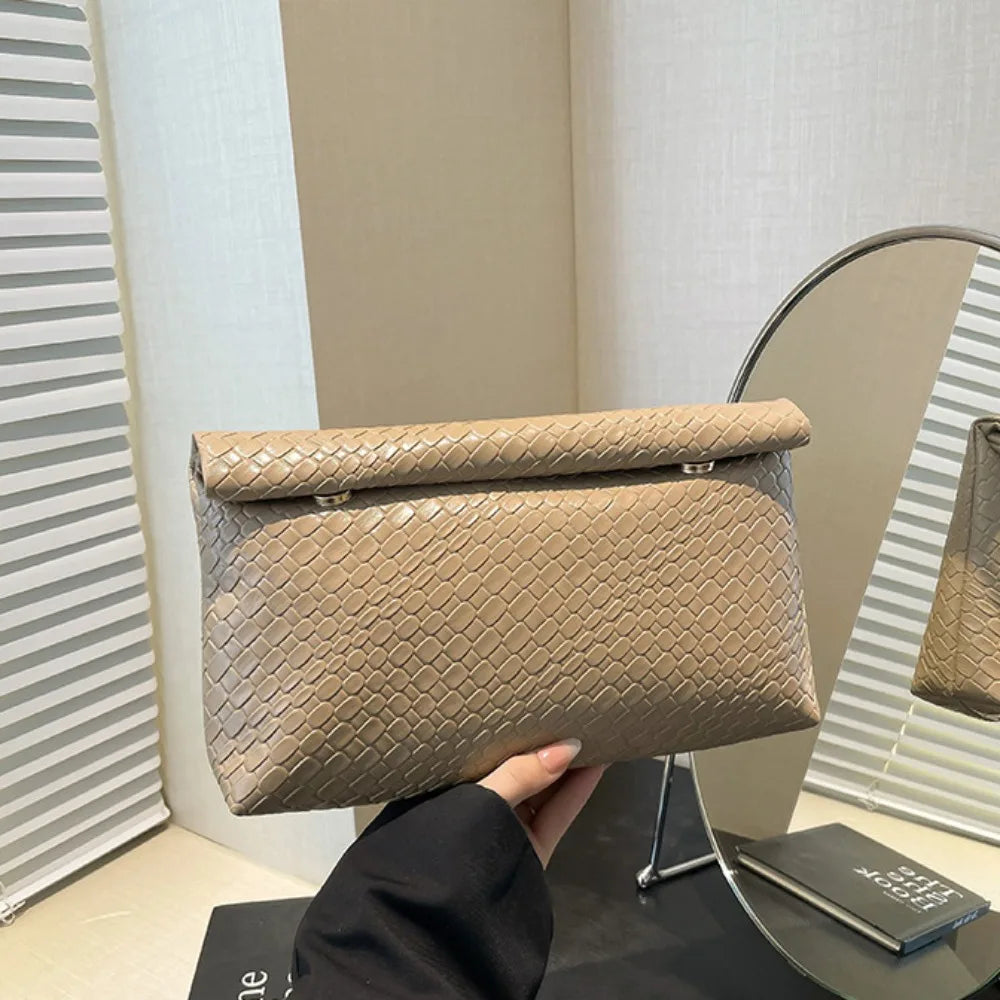 Elariah Women's Stone Pattern PU Leather Clutch Bag – Large Capacity Evening Handbag with Phone & Coin Pocket
