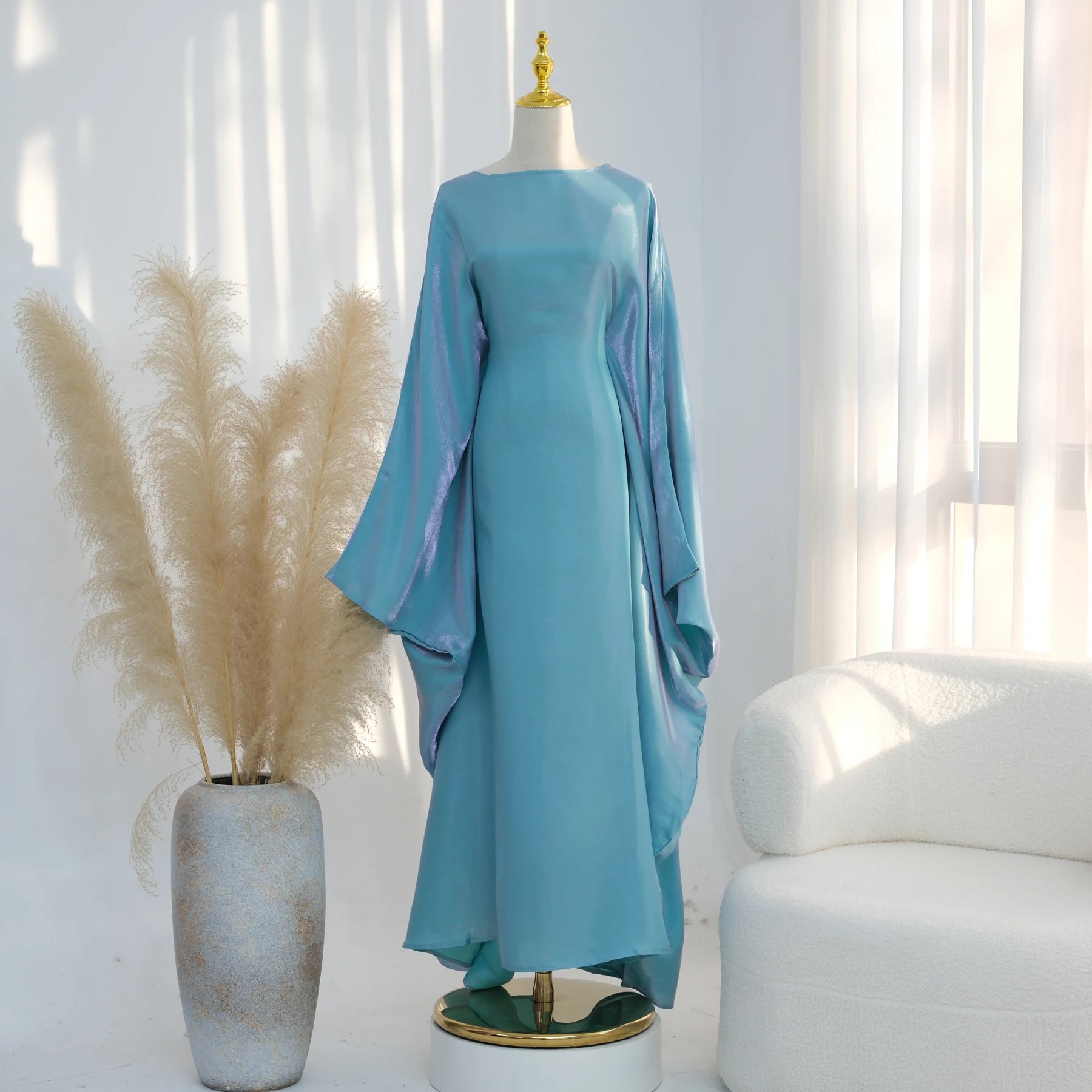 Elariah Shimmering Eid Kaftan Abaya – Extra Loose Fit Butterfly Sleeve Maxi Dress for Ramadan, Evening & Party Wear