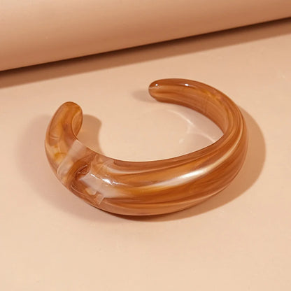 Trendy Multicolor Irregular Acrylic Cuff Bracelet – Geometric Open Bangle for Women