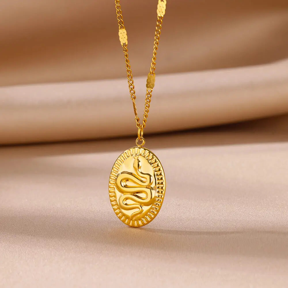Sunflower Pendant Geometric Necklace – Stainless Steel Clavicle Chain for Women