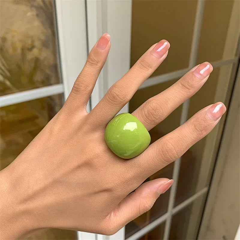 Candy Color Acrylic Geometric Ring for Women – Bold Resin Statement Ring, Lightweight Fashion Party Jewelry