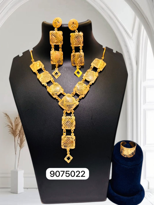 Necklace 0474